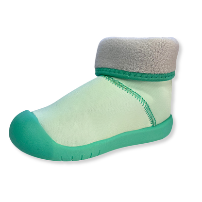 Winter barefoot shoes for toddlers, warm soft sole wellies for pre walkers, still shot on clear background. showing a warm, cosy, fleece lining